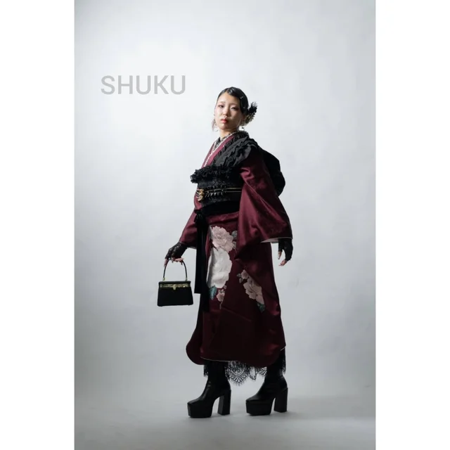 SHUKU
2026
20th anniversary
we take pride in our craft
dark Red & frills
振袖/コーディネート
ヘアセット/着付け
撮影
SHUKU
「私のこだわり」も
SHU